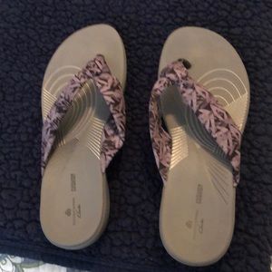 Purple/Black Womens Cloudstepper Clark Sandals